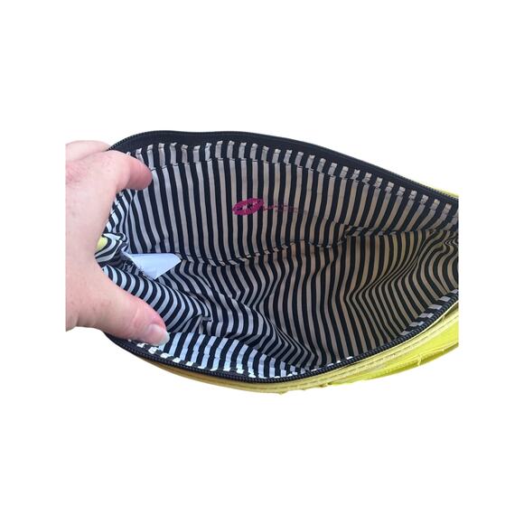Betsey Johnson Lemon Slice‎ Crossbody Bag - Picture 5 of 6